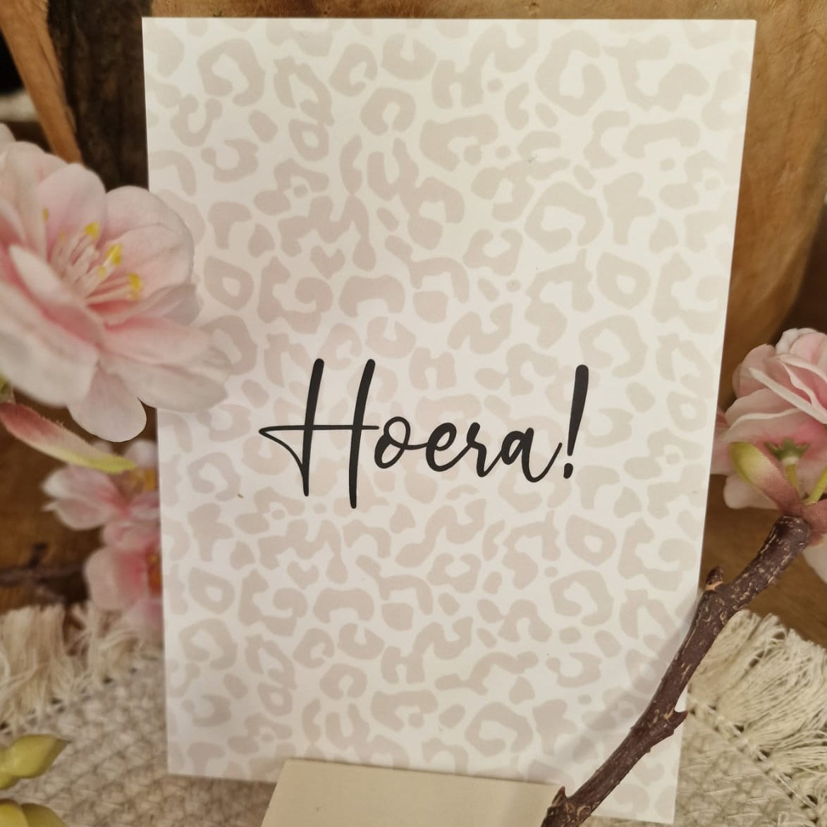 Ansichtkaart 'Hoera'