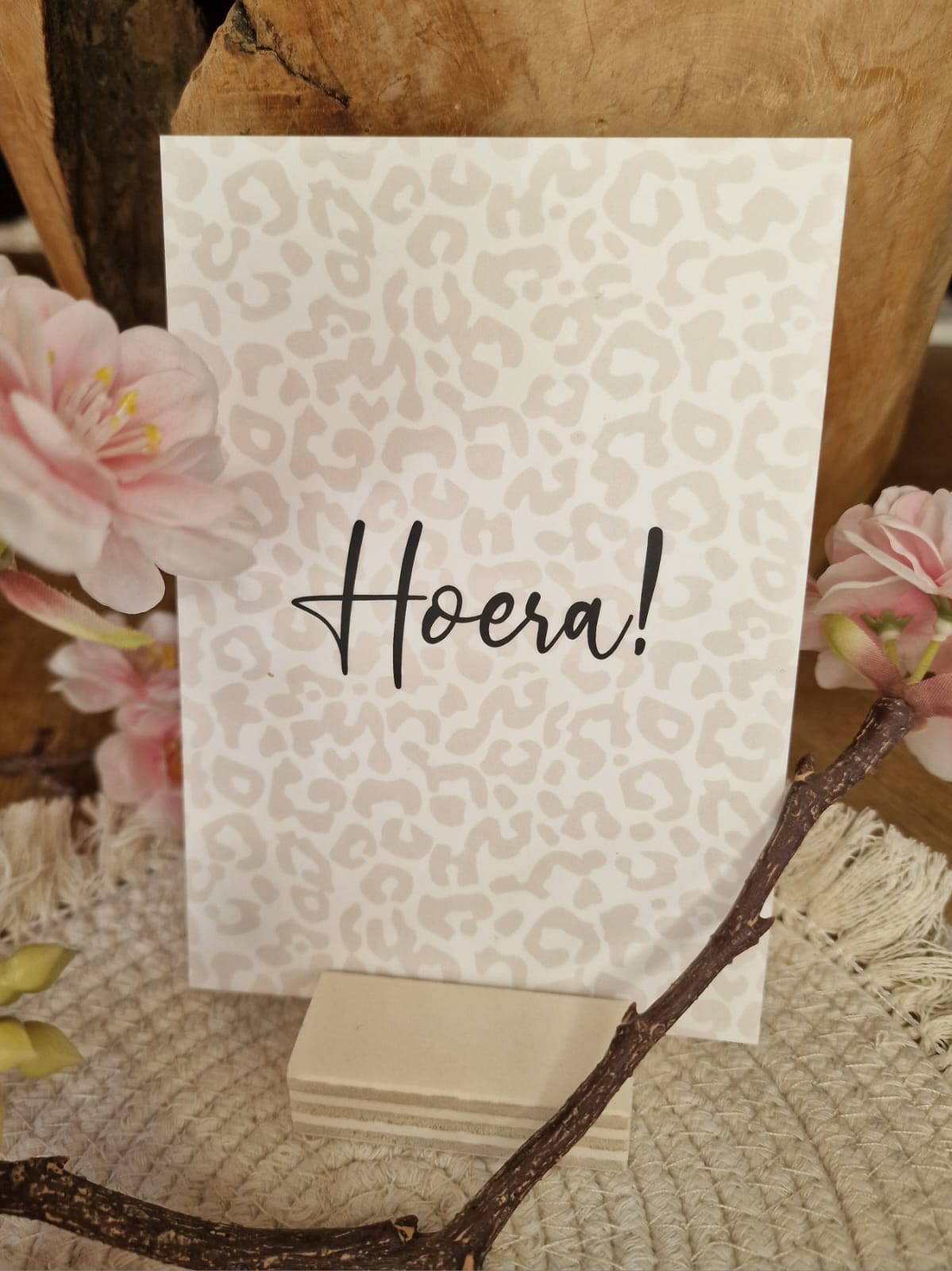 Ansichtkaart 'Hoera'