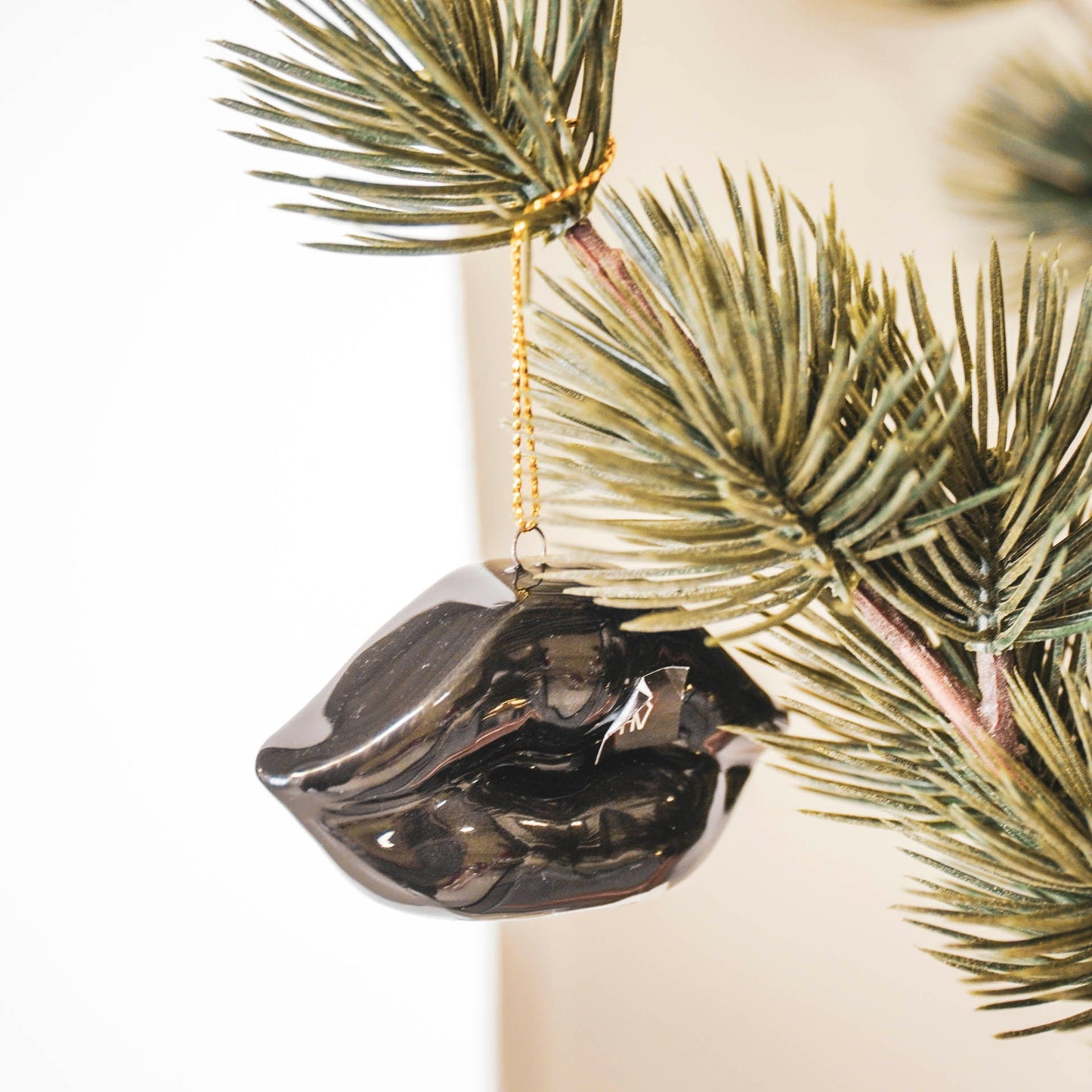 Xmas hanger - Lip - Keramiek - Zwart - 6,5x2x4cm